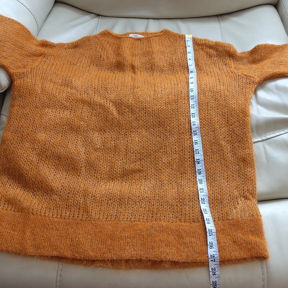 & other stories oversized mohair orange sweater NWOT! - Picture 9 of 15